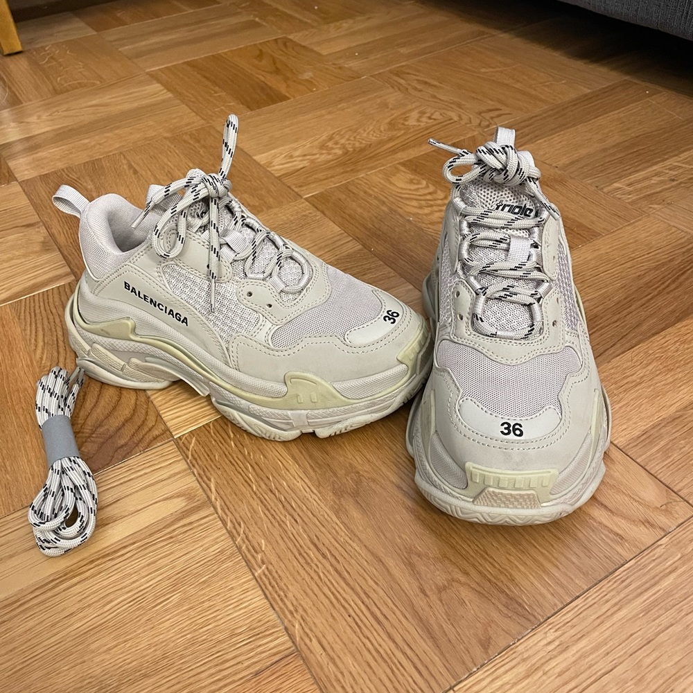 BALENCIAGA triple S logo embroidered sneakers